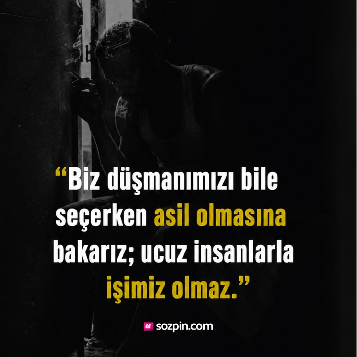 elinde sigara olan adam resmi üzerine yazılmış duyulmamış racon sözü